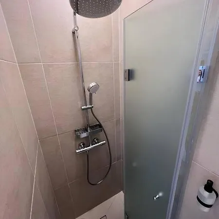 Gagra - With Private Pool, Air Con And Heating * Panormos (Crete)