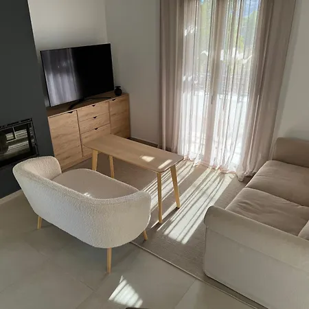 Gagra - With Private Pool, Air Con And Heating Villa Panormos (Crete)