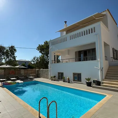 Gagra - With Private Pool, Air Con And Heating Panormos (Crete)